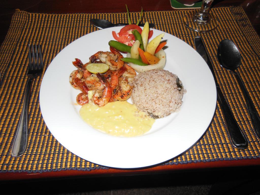 Sanmali Beach Hotel Marawila Exteriör bild